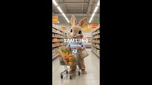 Video post by @samsung on YouTube