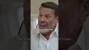 Video post by @tonyrobbinslive on YouTube