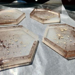 Image post by @officialholachica on Instagram