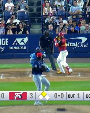Image post by @fightins on Instagram