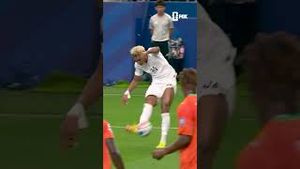 Video post by @foxsports on YouTube