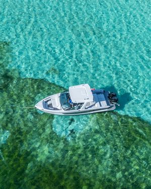 Image post by @aviaraboats on Instagram