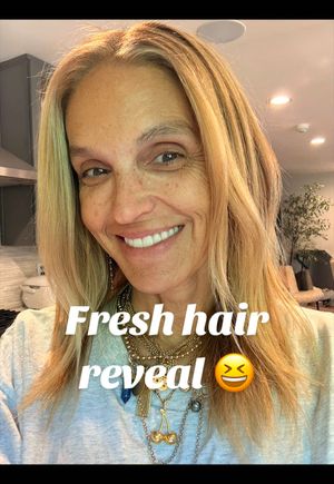 Video post by @shop.with.caroline on TikTok