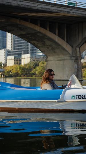 Video post by @retroboatrentalsatx on Facebook
