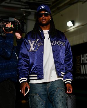 Image post by @taeadams on Instagram