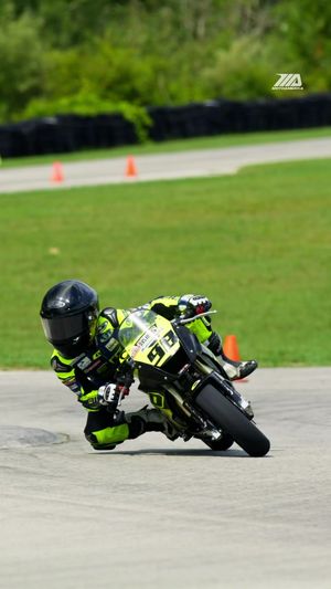 Video post by @motoamerica on TikTok