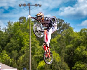 Image post by @usabmx on Instagram