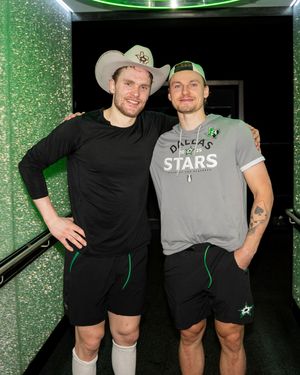 Image post by @dallasstars on Instagram