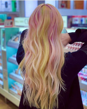 Image post by @punkyhaircolour on Instagram