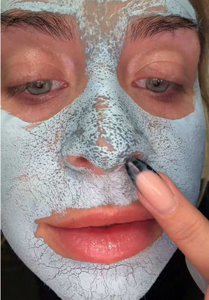 Video post by @beckymorganmakeup on TikTok