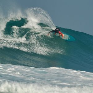 Image post by @elemntsurf on Instagram