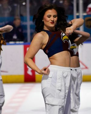 Image post by @coloradoeagleschicks on Instagram