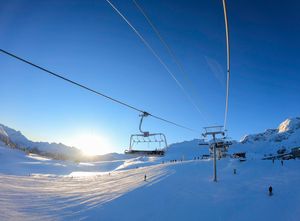 Image post by @whistlerblackcomb on Instagram