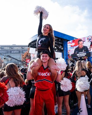 Image post by @gobearcatscheer on Instagram