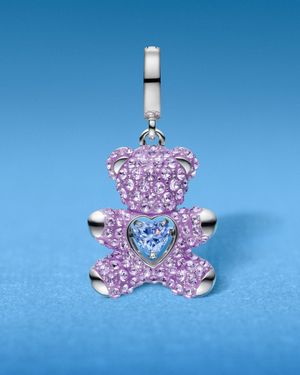 Image post by @swarovski on Instagram