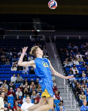 Image post by @uclamvb on Instagram