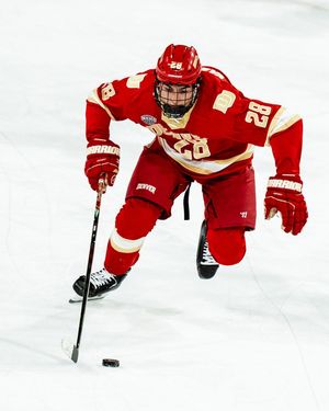 Image post by @du_hockey on Instagram