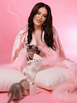 Image post by @monakattan on TikTok