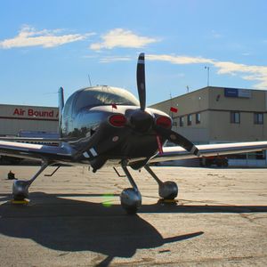 Image post by @p6aviation on Instagram