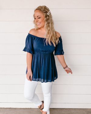 Image post by @shopfillyflair on Instagram