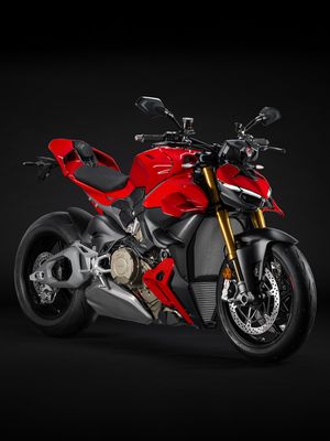 Image post by @ducati on Instagram