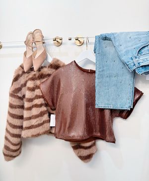 Image post by @juliesboutique on Instagram