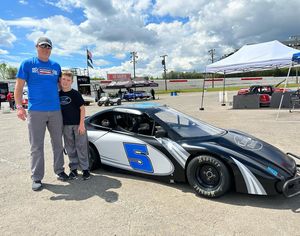 Image post by @nashvillesuperspeedway on Instagram