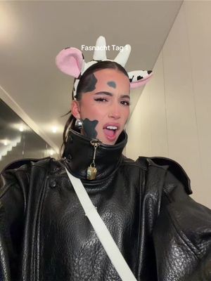 Video post by @emilykhll on TikTok