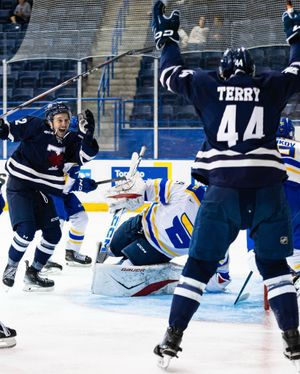 Image post by @uoftmhockey on Instagram