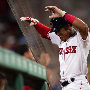 Image post by @redsoxbeisbol on Instagram