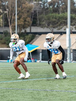 Image post by @uclafootball on Instagram