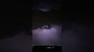 Video post by @ariannagrainey7725 on YouTube