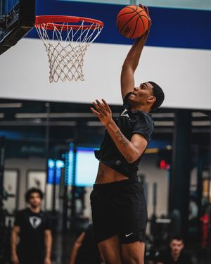 Image post by @depaulhoops on Instagram