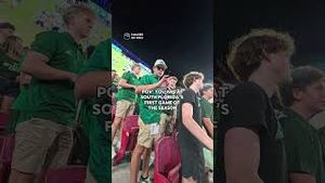 Video post by @lullygarc on YouTube