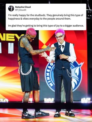 Image post by @offball on Instagram