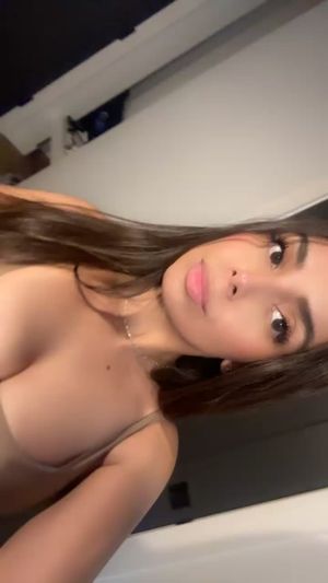 Video post by @wednesdayaddamx on TikTok
