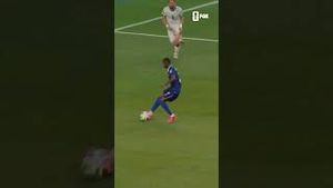 Video post by @FOX Soccer on YouTube