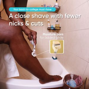 Image post by @gillettevenus on Instagram