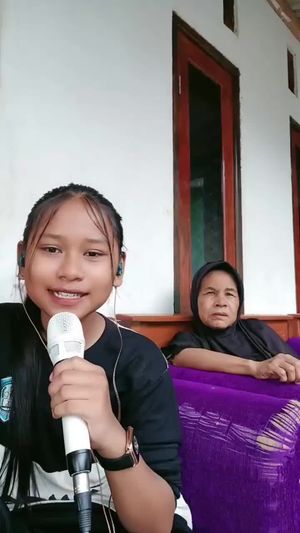 Video post by @da7april on TikTok