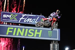 Image post by @supermotocross on Instagram