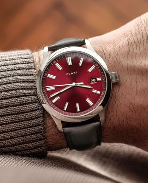Image post by @fearswatches on Instagram