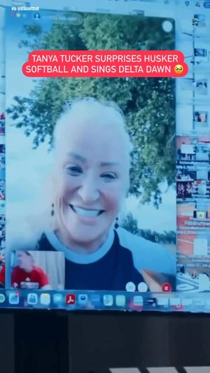 Video post by @onherturf on TikTok