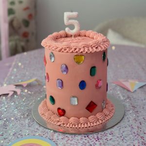 Image post by @flourshop on Instagram