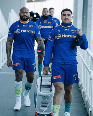 Image post by @theparraeels on Instagram