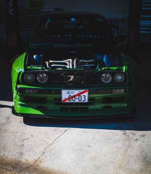 Image post by @race.service on Instagram