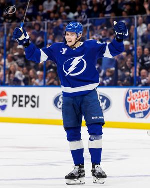 Image post by @TBLightning on Twitter