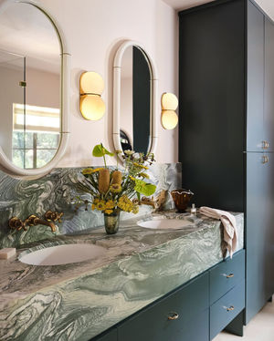 Image post by @themartshowrooms on Instagram