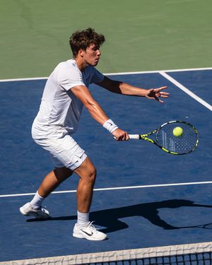 Image post by @smumtennis on Instagram