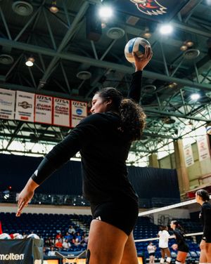 Image post by @uiw_volleyball on Instagram