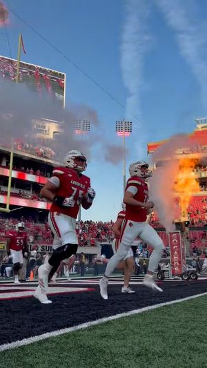 Video post by @LouisvilleFB on Facebook